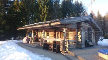 Фото номера Шале с двумя спальнями Шале Villa Kivikoski г. Pyhtaa 101